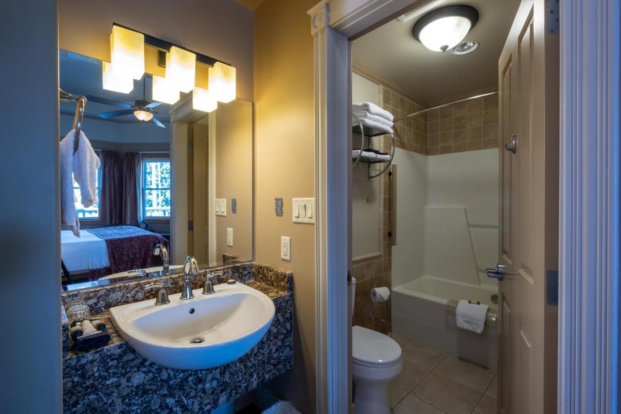 Kaslo Hotel Екстериор снимка