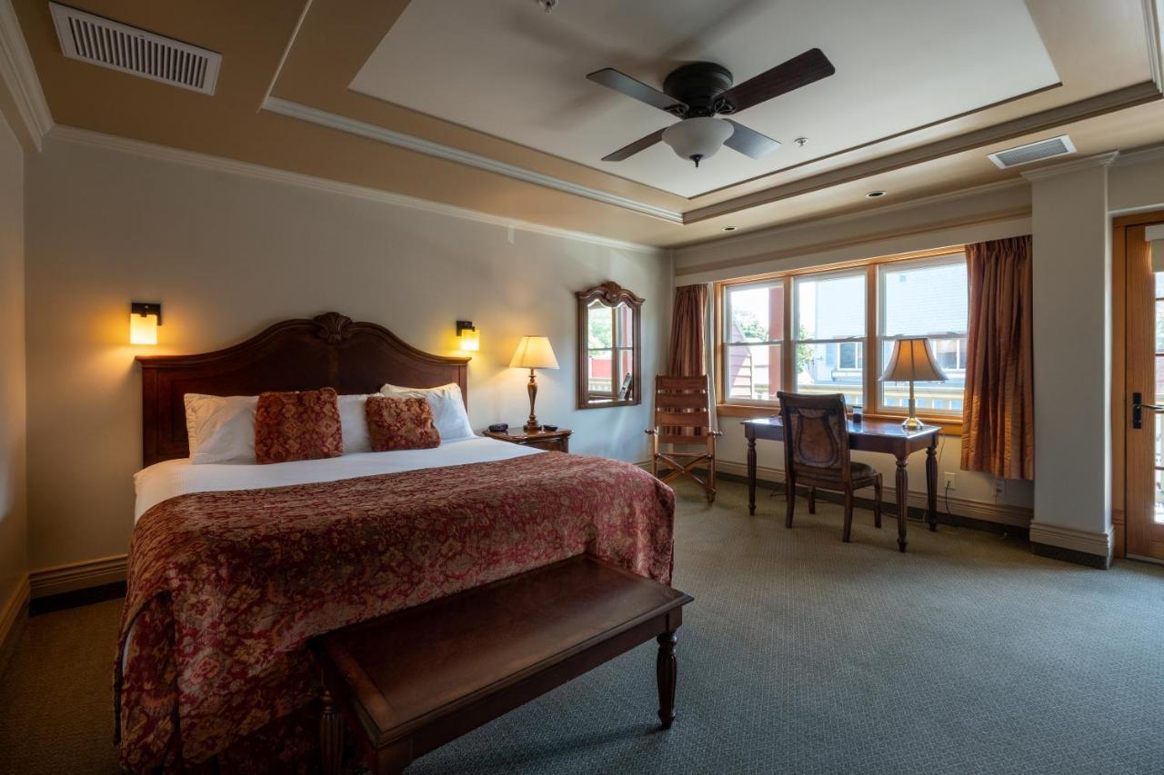 Kaslo Hotel Екстериор снимка