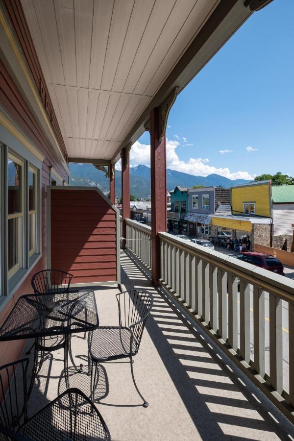 Kaslo Hotel Екстериор снимка